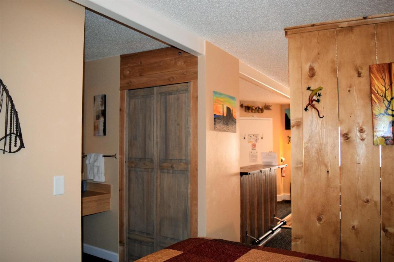 Вилла St Danes Kokopelli Cabin Моаб Экстерьер фото